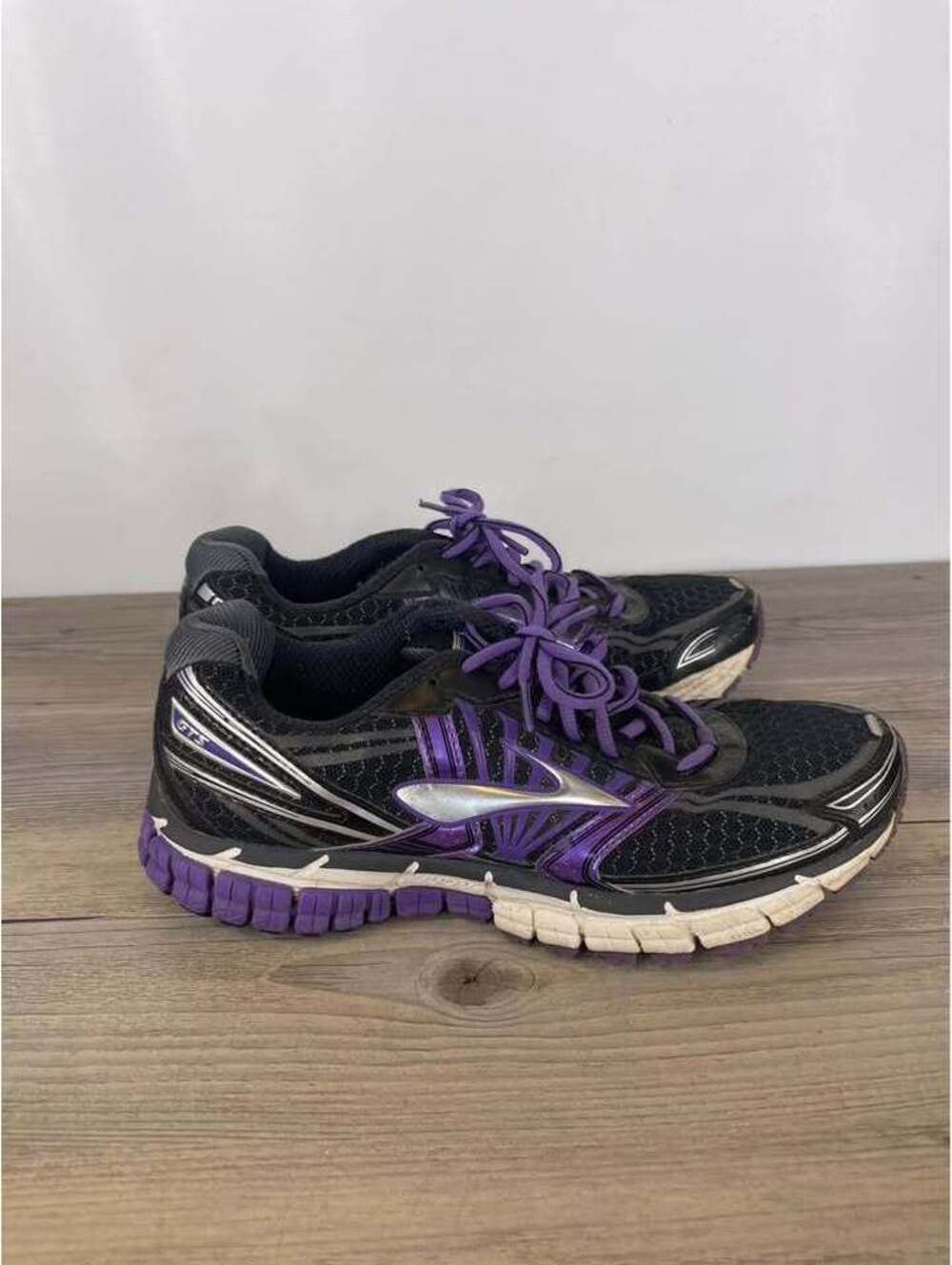 Brooks Adrenaline GTS Women's Running Shoes Size 8 - Picture 2 of 4